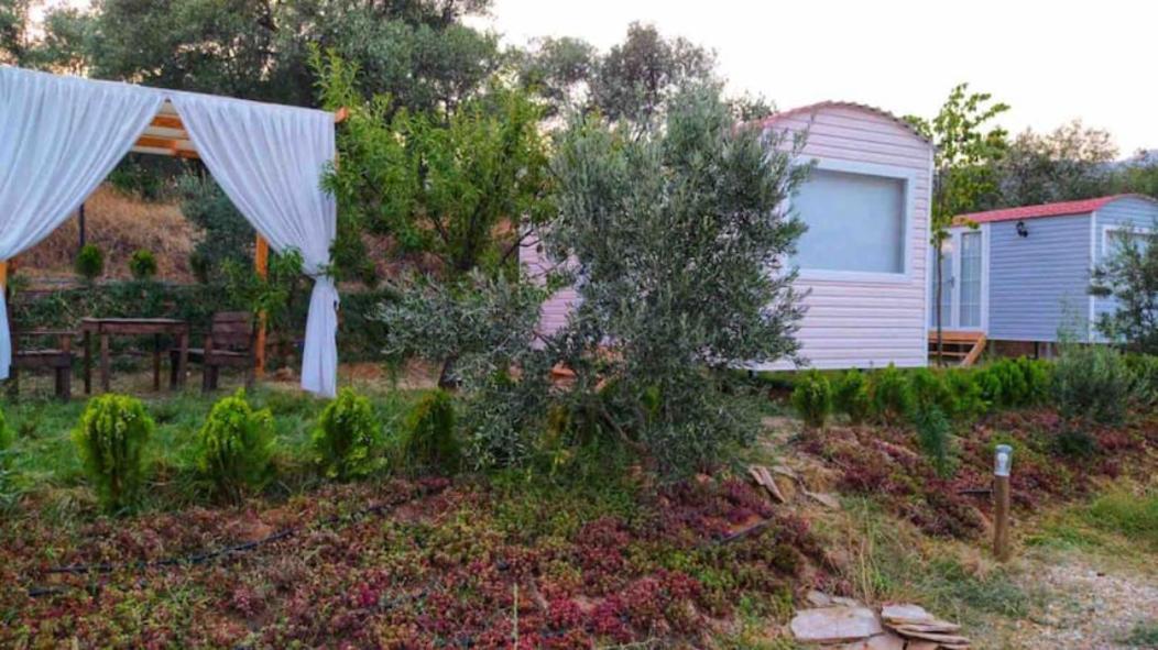Hayal Tadinda Hotel Esmirna Exterior foto